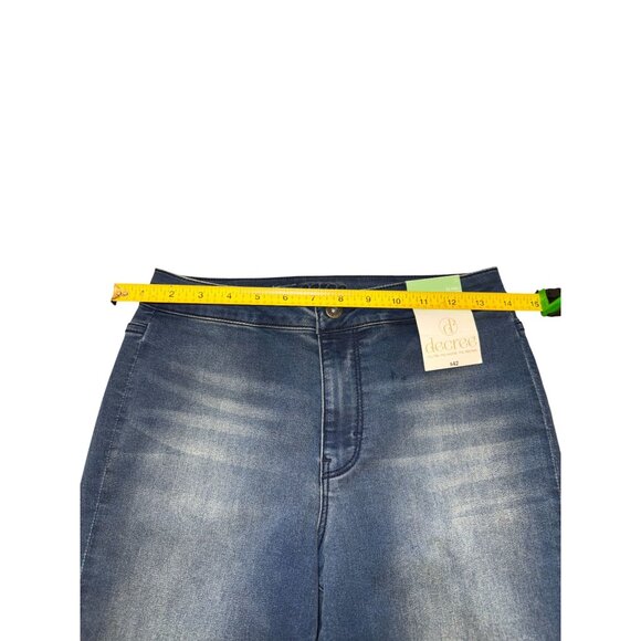 New Hi Rise Faded Blue Denim Jeans From Decree Size 5 - Picture 4 of 9